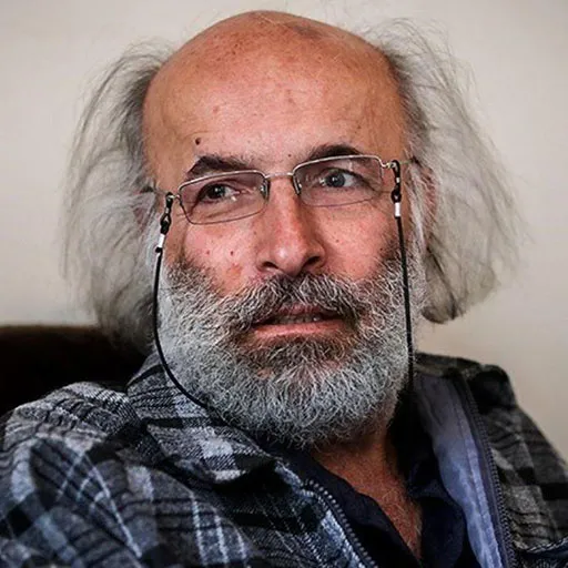 کیانوش عیاری